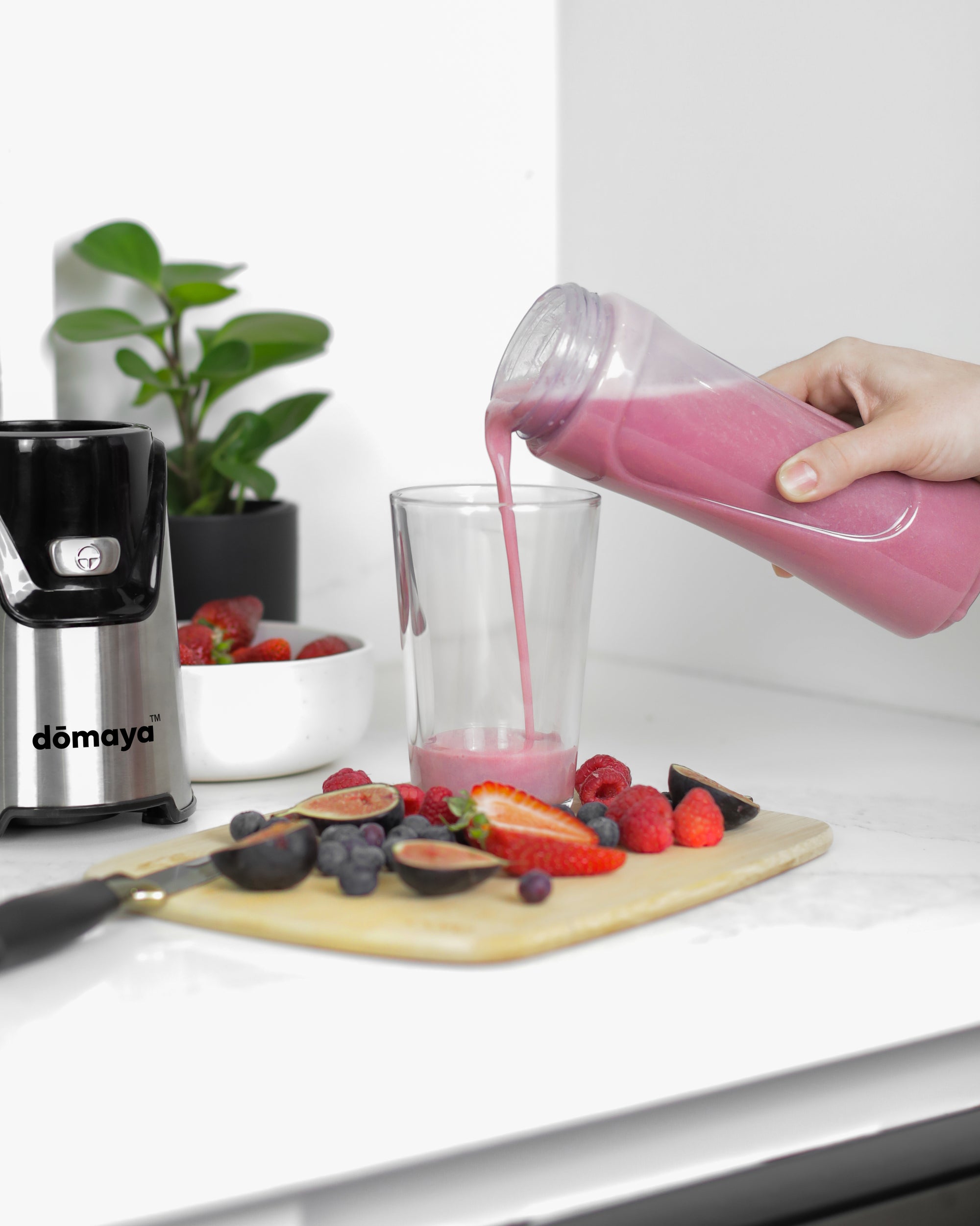 Personal Compact Bullet Blender with BPA-Free 400ml Short Blender Cup and 600ml Tall Cup, Portable Blender for Shakes and Smoothies, Mini Blender